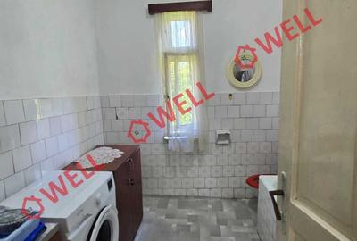 Casă cu 3 camere cu Teren 648 Mp în Central - 2