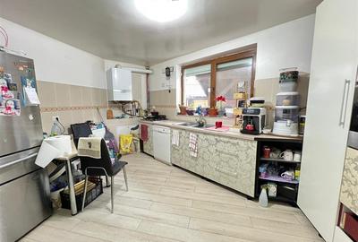 Casă cu 5 camere cu Teren 411 Mp în Bucium - 9