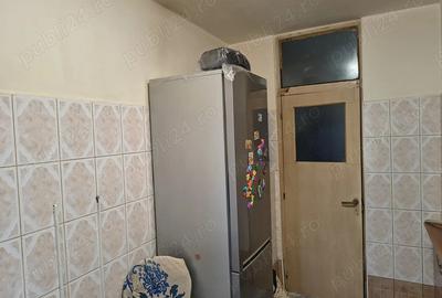 Apartament cu 3 camere semidecomandat în 13 Septembrie - 5