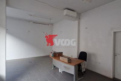 Spațiu comercial, de 61 mp, în P-ța Unirii - 2