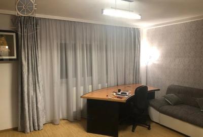 Apartament cu 3 camere decomandat, mobilat în Sebastian