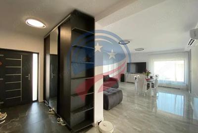 Casă cu Teren 350 Mp în Central