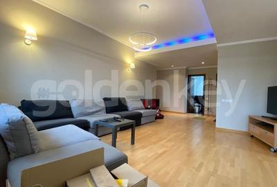Apartament cu 4 camere decomandat, mobilat în Kiseleff