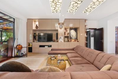 REV2002969 Vila de lux cu 9 camere in Corbeanca-Petresti - 8