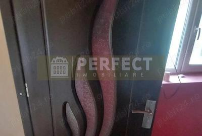 Casă cu 3 camere cu Teren 600 Mp în Bărcănești - 1