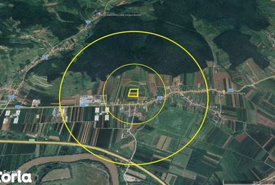 Teren de 400 mp, în Șoimuș - 3