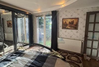 Casă individuală cu 5 camere cu Canalizare în Central - 6