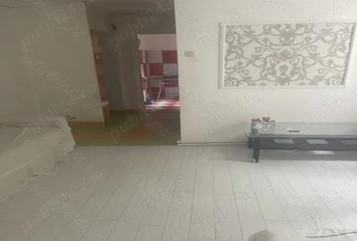 Apartament de vanzare - 1