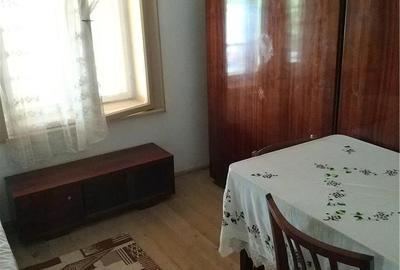 Casă cu 5 camere cu Teren 3500 Mp în Sântana - 3