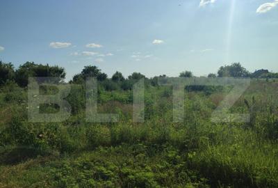 Teren de 4751 mp, în Central