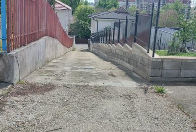 Spațiu comercial, în Central