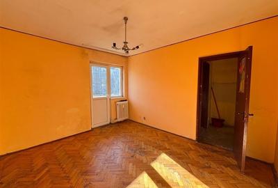 Vanzare apartament 2 camere Piata Sudului - Sos Oltenitei | necesita renovare | - 2