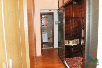 Apartament cu 2 camere decomandat în Central - 2