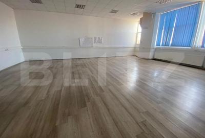 Spațiu comercial, de 1,000 mp, în Valea Rosie - 7