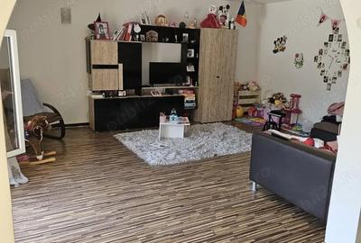 Casă cu 5 camere în Florești - 4