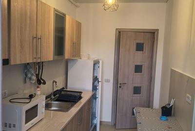 Garsonieră decomandată în Roșu - 6