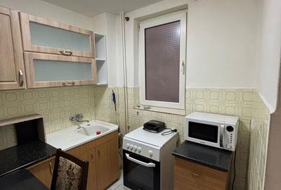 Apartament cu 2 camere decomandat în Rogerius - 3