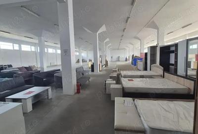 Spațiu comercial, de 71 mp, în Central - 8