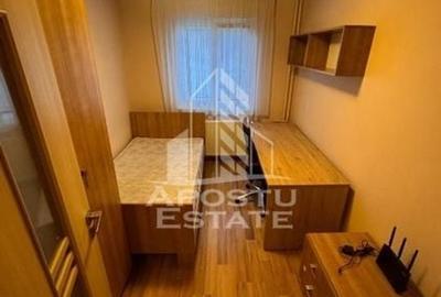 Apartament cu 3 camere zona Cetatii, Centrala proprie, Ac - 3