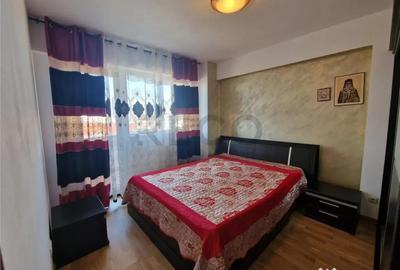 Apartament cu 3 camere decomandat în Nufărul - 9