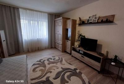Apartament cu 2 camere decomandat în Ultracentral