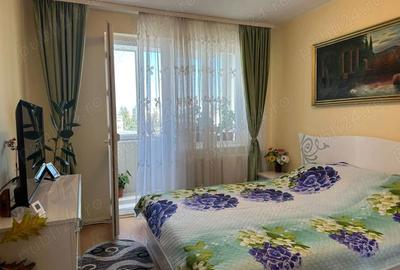 Apartament cu 3 camere decomandat în Decebal - 5