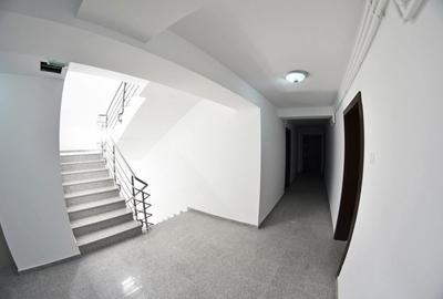 Apartament cu 3 camere decomandat în Berceni - 2