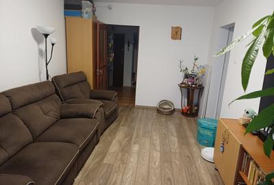 Apartament 3 camere - Dristor centrala termica