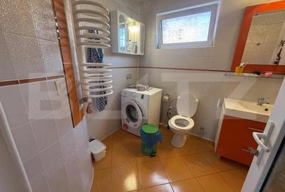 Casă cu Teren 3837 Mp în Central - 14
