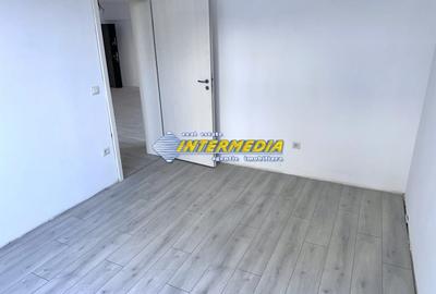 Apartament cu 3 camere decomandat în Cetate - 2