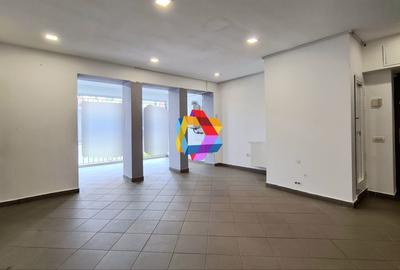 Spațiu comercial, de 35 mp, în Tractorul