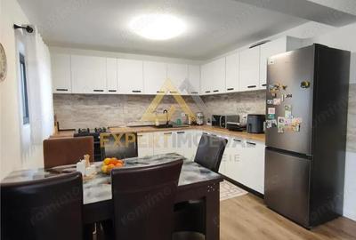 Casă cu Teren 500 Mp în Cătălina - 6