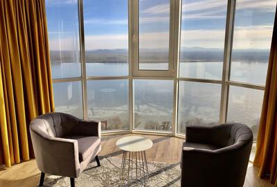 Apartament cu 3 camere decomandat în Faleză - 2