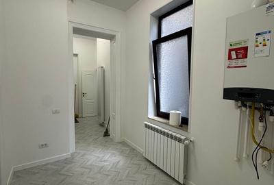 Birou, de 50 mp, în Unirii - 2
