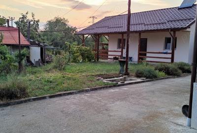 Casă cu 6 camere în Moreni - 8