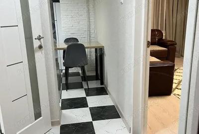 Garsonieră decomandată în Apărătorii Patriei - 1