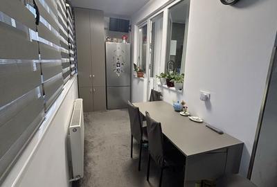 Apartament cu 3 camere decomandat în Roșu - 6