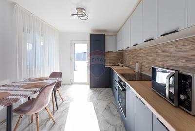 Casă cu 5 camere cu Teren 1000 Mp în Nicolae Bălcescu - 4