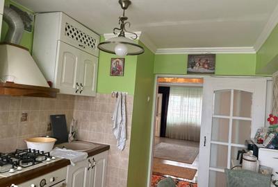Apartament cu 3 camere decomandat în Bartolomeu - 7