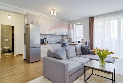 Apartament cu 2 camere decomandat, mobilat în Tractorul - 1