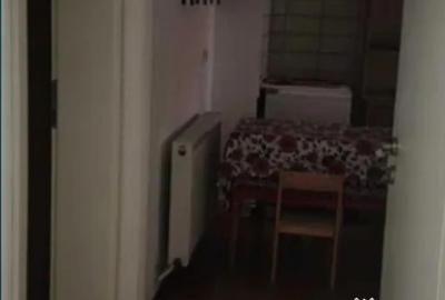 Garsonieră decomandată în Astra - 4