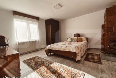 Casă cu 4 camere cu Teren 1650 Mp în Central - 7