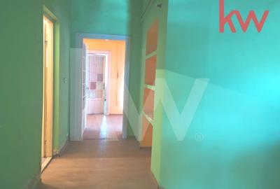 Apartament cu 4 camere decomandat în Central - 3