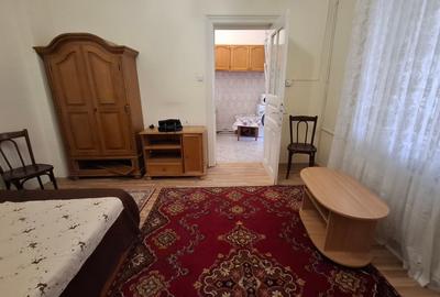 Casă individuală cu 3 camere cu Canalizare în Central - 9