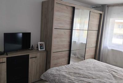 Apartament cu 2 camere decomandat în Nădrag - 2