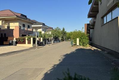 Casă cu 4 camere în Crevedia - 3