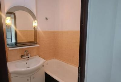 Apartament cu 2 camere semidecomandat în Calea Galați - 8