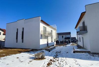 Casa finalizata cu 4 camere 2 bai in zona Calea Cisnadiei - 12