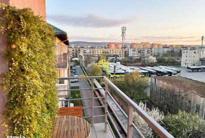 Apartament cu 2 camere semidecomandat în Mărăști