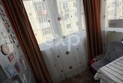 Apartament cu 3 camere decomandat în Trivale - 9